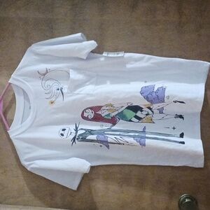 NWT Junior's Nightmare before Christmas pocket tee